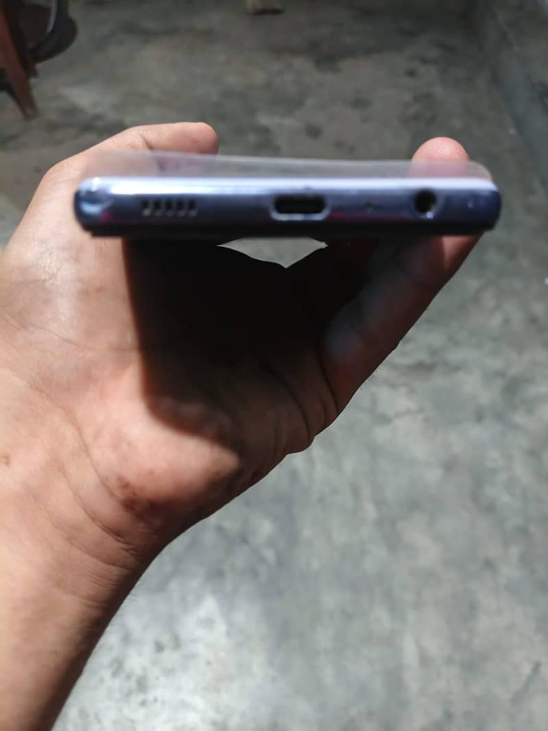 Samsung Mobile A32 no open no repair genune set ha koi fault nhi ha

                                                            alt=