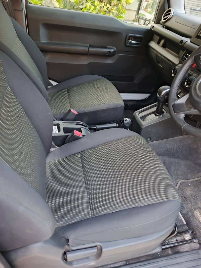 Suzuki Jimny 2024

                                                            alt=