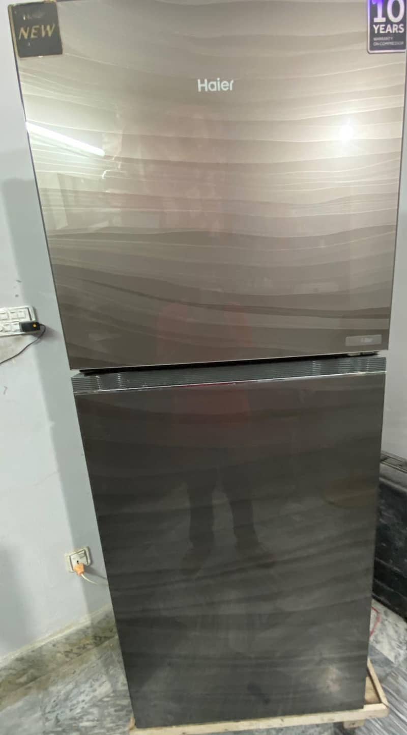 Haier Full Size Fridge

                                                            alt=