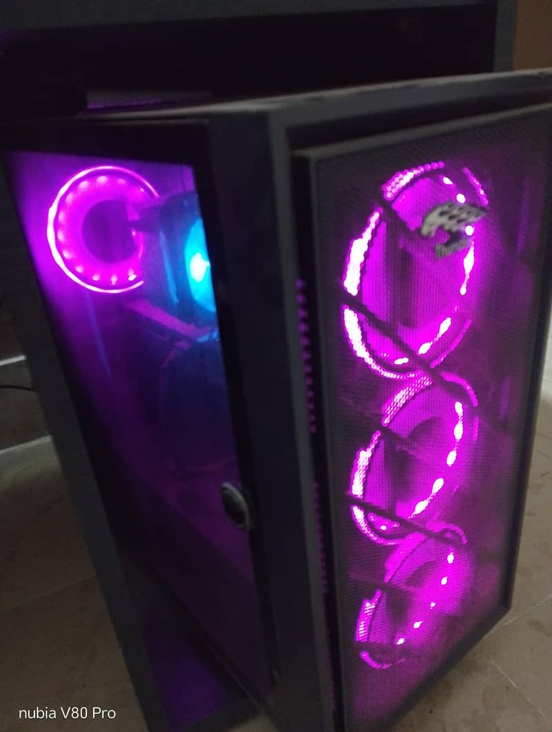 Gaming pc

                                                            alt=