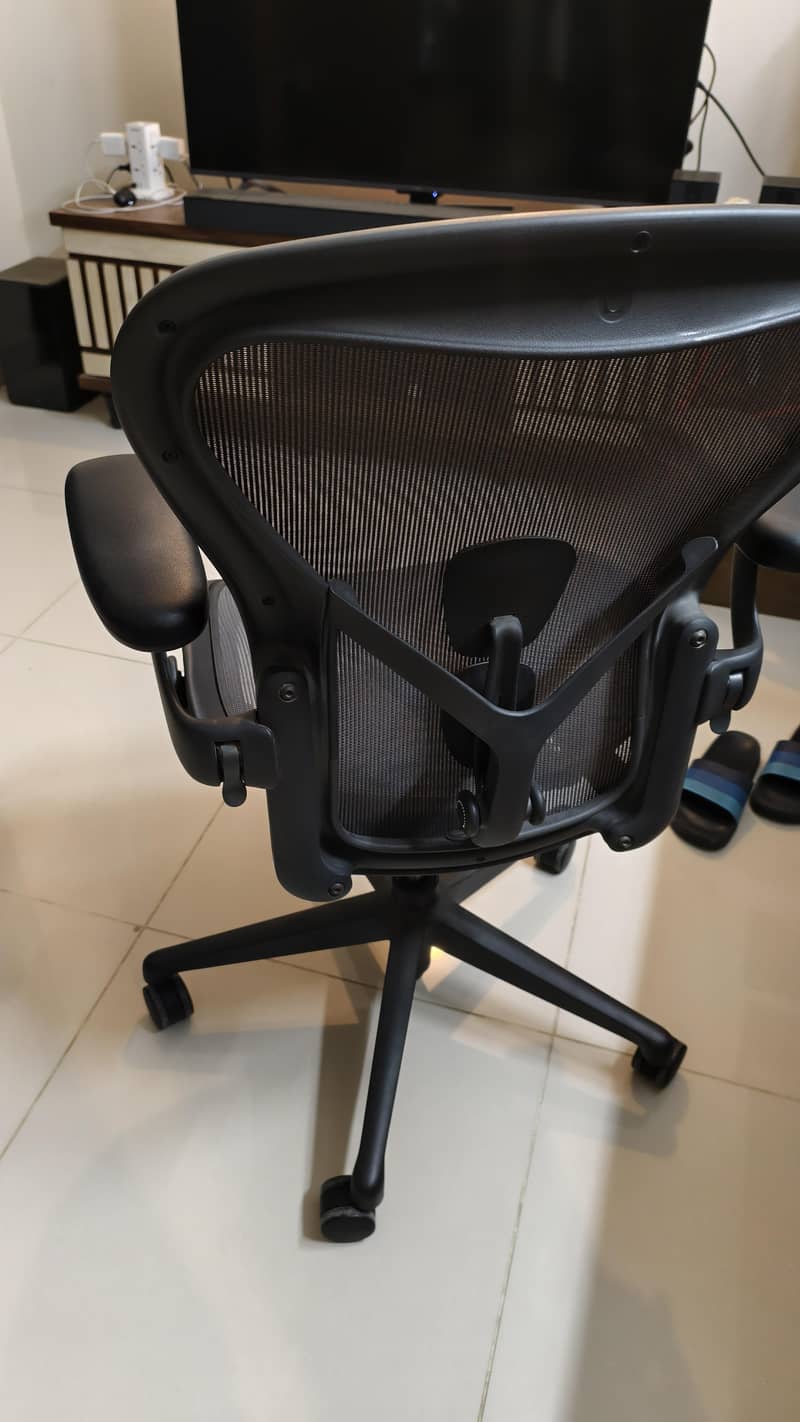 Herman Miller Aeron Remastered | Full Options | Executive Office chair

                                                            alt=