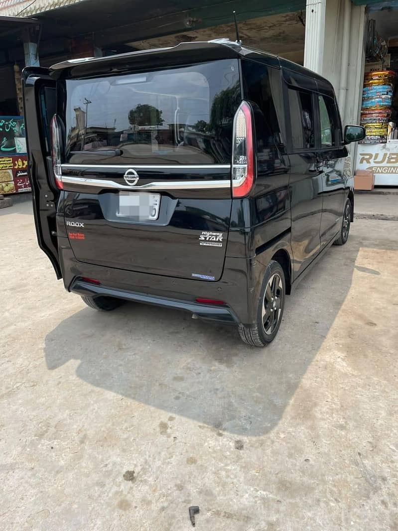 Nissan Roox 2022