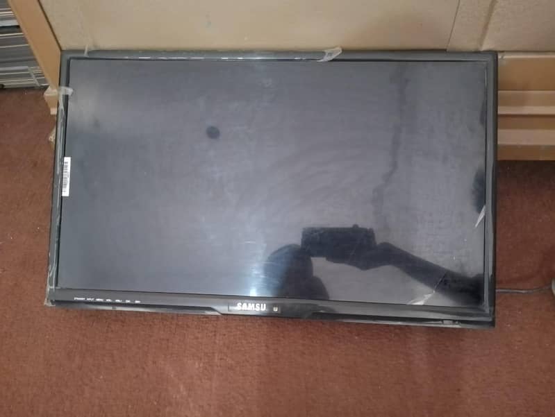 24 inch Led

                                                            alt=