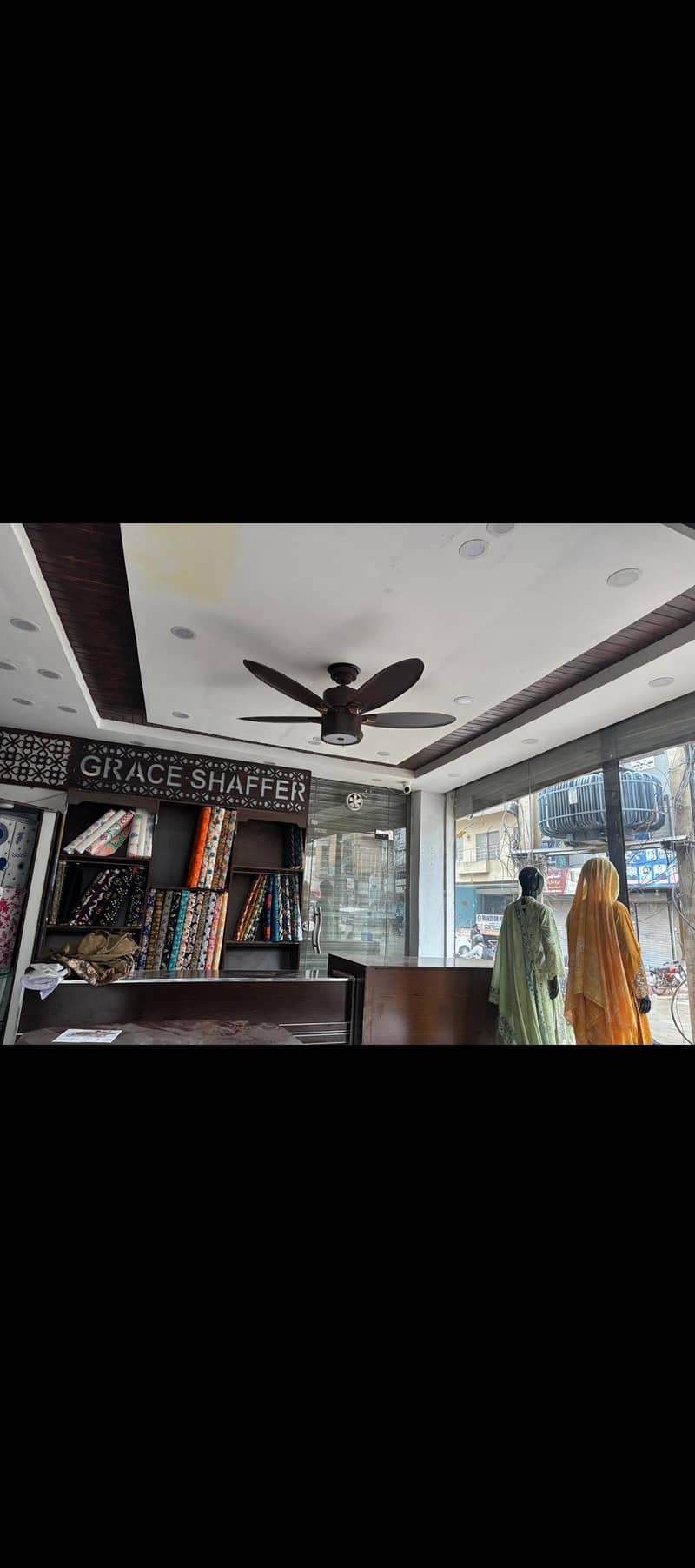 ladies boutique k Liye ladies tailor ki zrurt hai monthly rent 20000 h

                                                            alt=
