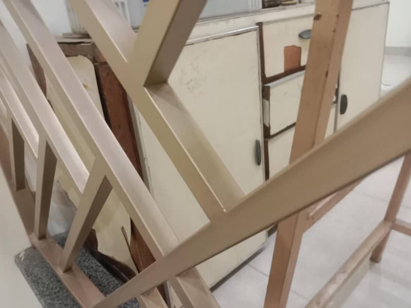 drawer cabinet wardrobe almari

                                                            alt=